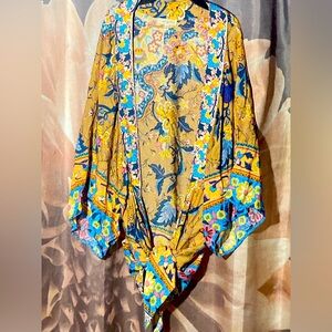 Woman’s size XL/1X beautiful Kimono